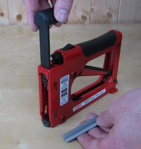 Charnwood Hand Operated Tab Driver T225