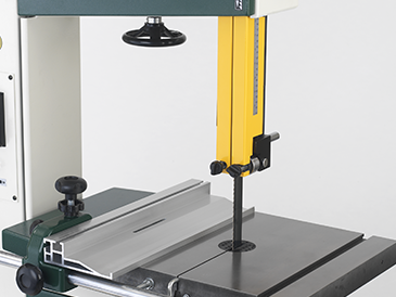 Record Power SABRE-450 18" Bandsaw (Single Phase)